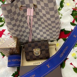 Louis Vuitton Leather Koala Wallet in Damier
